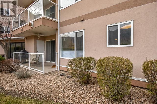 105 - 6805 Cottonwood Drive, Condo with 2 bedrooms, 2 bathrooms and 1 parking in Osoyoos BC | Image 4