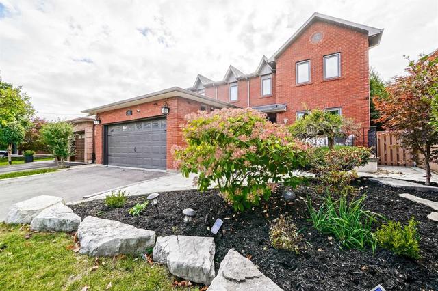 50 Helen St, House detached with 4 bedrooms, 4 bathrooms and 4 parking in Vaughan ON | Image 1