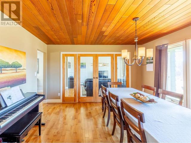 6445 Tyhee Lake Road, House detached with 4 bedrooms, 4 bathrooms and null parking in Bulkley Nechako A BC | Image 14