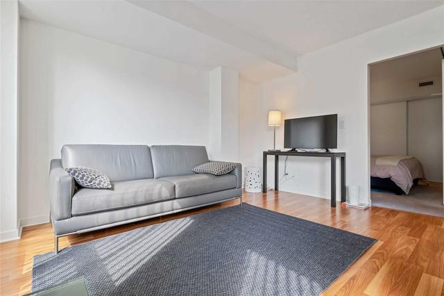 309 - 76 Shuter St, Condo with 1 bedrooms, 1 bathrooms and 1 parking in Toronto ON | Image 3