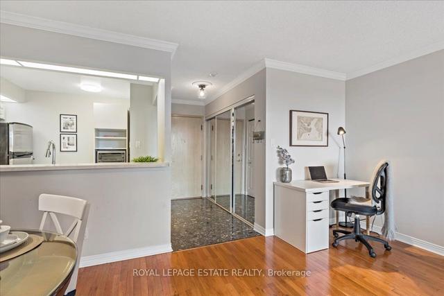 631 - 10 Guildwood Pkwy, Condo with 2 bedrooms, 2 bathrooms and 1 parking in Toronto ON | Image 4
