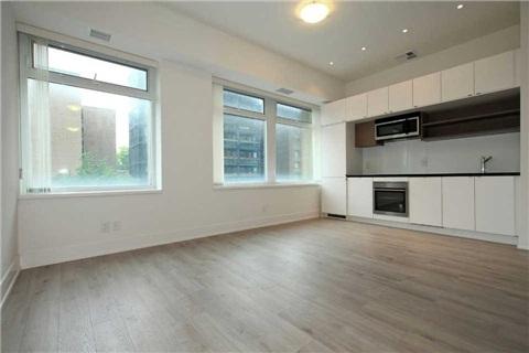 328 - 111 St Clair Ave W, Condo with 1 bedrooms, 1 bathrooms and null parking in Toronto ON | Image 3