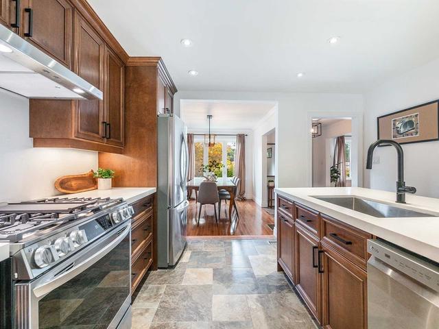 57 Woodland Park Rd, House detached with 4 bedrooms, 4 bathrooms and 2 parking in Toronto ON | Image 5