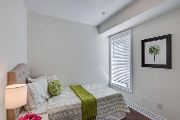 7 - 70 Hargrave Lane, Townhouse with 3 bedrooms, 3 bathrooms and 1 parking in Toronto ON | Image 2