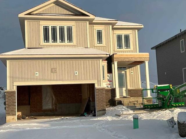 21 Middleton Dr, House detached with 4 bedrooms, 4 bathrooms and 4 parking in Wasaga Beach ON | Image 1