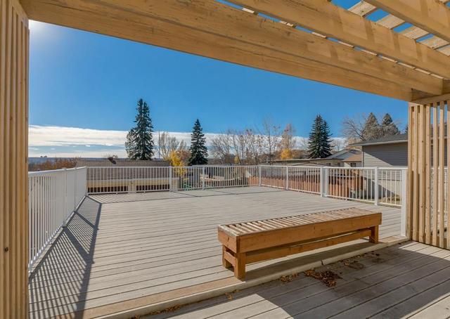 5811 Dalford Hill Nw, House detached with 4 bedrooms, 2 bathrooms and 4 parking in Calgary AB | Image 36