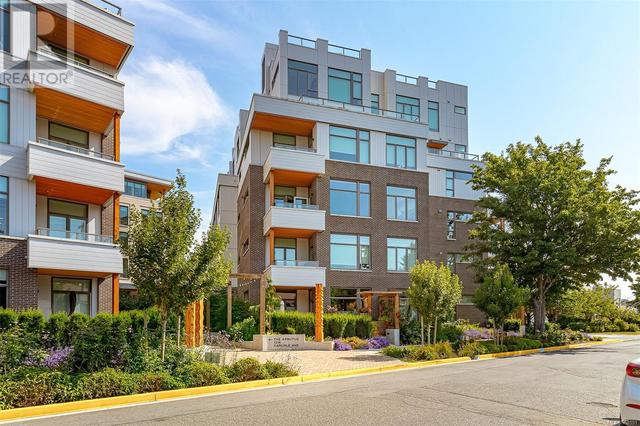 205 - 1216 Carlisle Ave, Condo with 1 bedrooms, 1 bathrooms and 1 parking in Esquimalt BC | Image 2