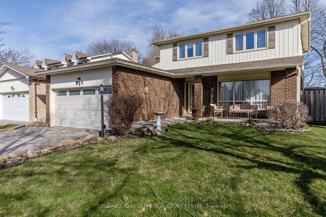 869 Sparrow Rd, House detached with 3 bedrooms, 4 bathrooms and 6 parking in Newmarket ON | Image 12