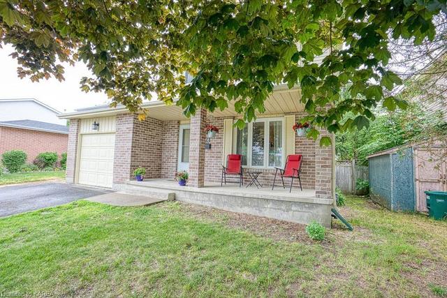 721 Cedarwood Drive, House detached with 3 bedrooms, 1 bathrooms and null parking in Kingston ON | Image 2