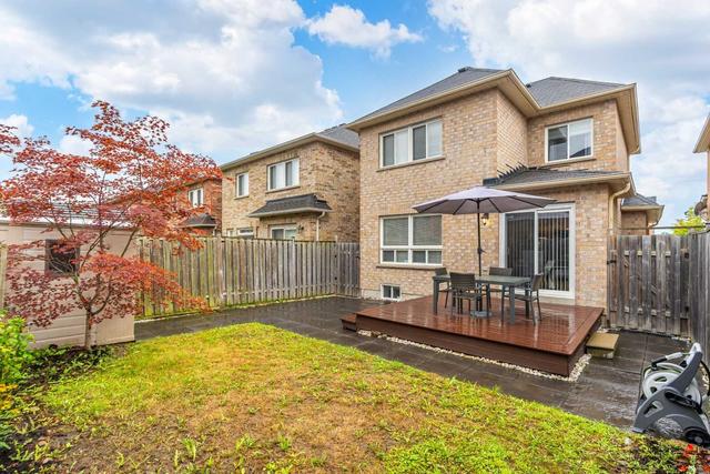 29 Mansbridge Cres, House detached with 3 bedrooms, 3 bathrooms and 3 parking in Ajax ON | Image 26