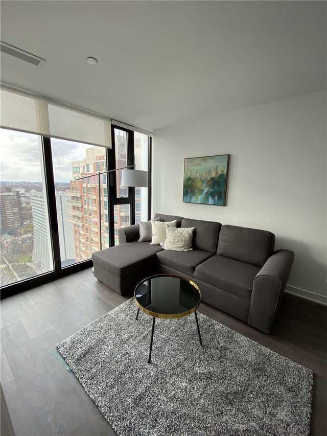 2511 - 188 Cumberland St, Condo with 1 bedrooms, 1 bathrooms and null parking in Toronto ON | Image 3