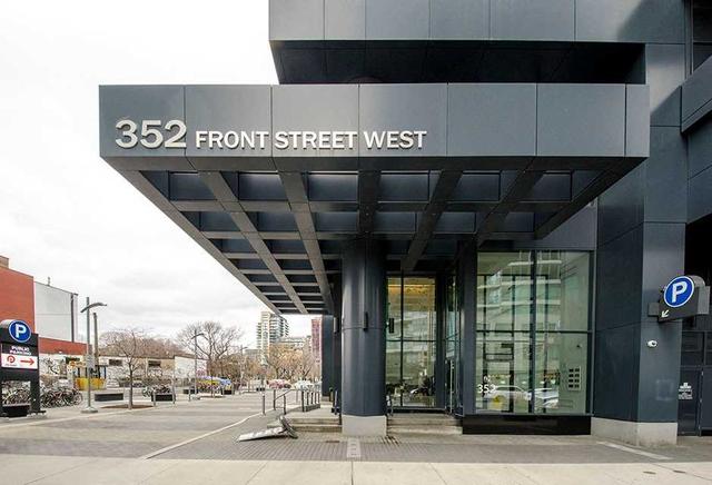 1403 - 352 Front St W, Condo with 1 bedrooms, 1 bathrooms and 0 parking in Toronto ON | Image 1