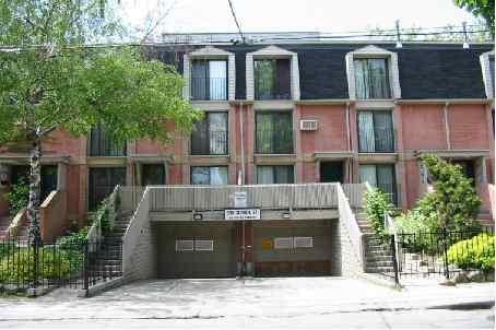 4 - 390 George St, Townhouse with 2 bedrooms, 1 bathrooms and 1 parking in Toronto ON | Image 1