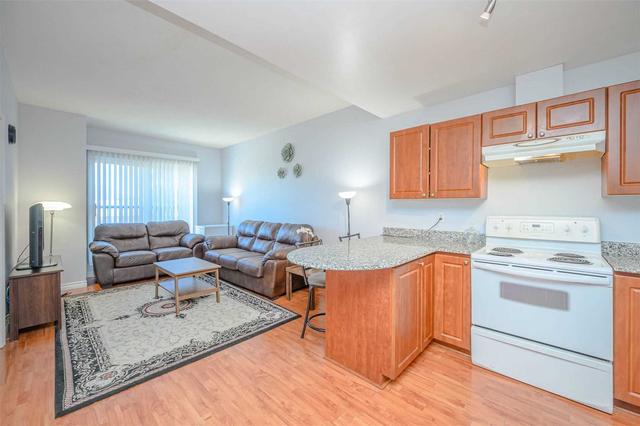 310 - 135 James St S, Condo with 2 bedrooms, 2 bathrooms and 0 parking in Hamilton ON | Image 2