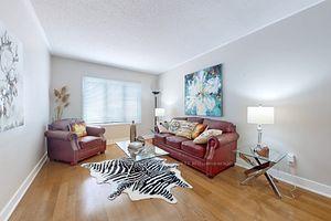 34 Bornholm Dr, House detached with 4 bedrooms, 3 bathrooms and 4 parking in Toronto ON | Image 3