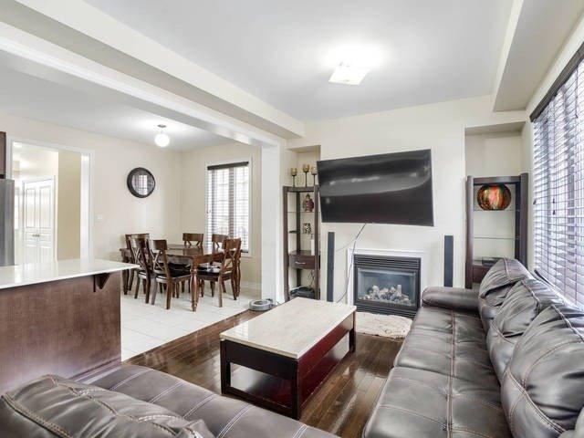 211 Barons St, House semidetached with 3 bedrooms, 3 bathrooms and 3 parking in Vaughan ON | Image 30