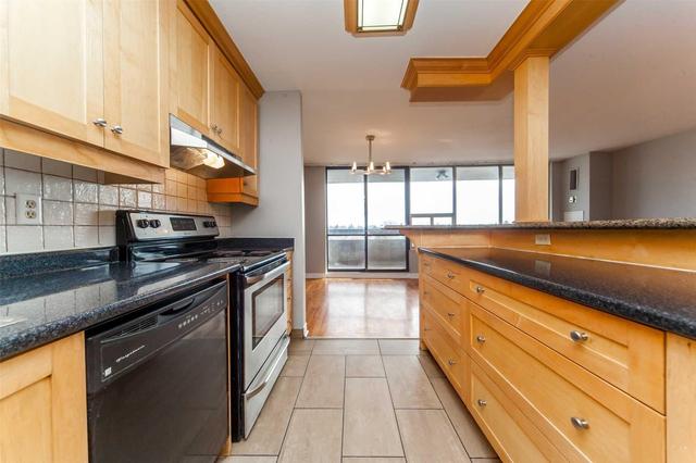 709 - 11 Wincott Dr, Condo with 3 bedrooms, 1 bathrooms and 2 parking in Toronto ON | Image 9