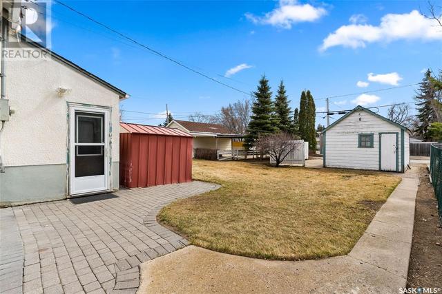 525 College Avenue, House detached with 3 bedrooms, 2 bathrooms and null parking in Regina SK | Image 31
