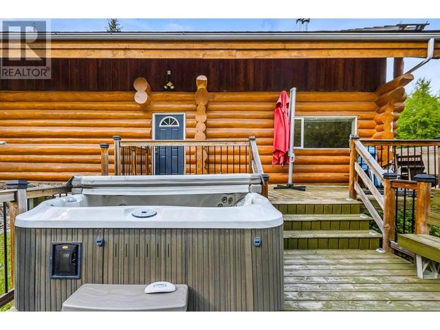 1475 Bowron Road, House detached with 4 bedrooms, 3 bathrooms and null parking in Fraser Fort George D BC | Image 30