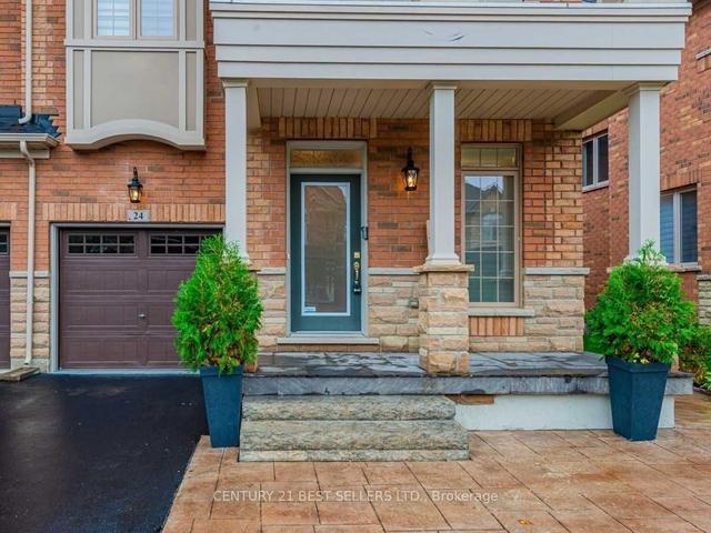 24 Killington Ave, House semidetached with 4 bedrooms, 3 bathrooms and 4 parking in Vaughan ON | Image 26