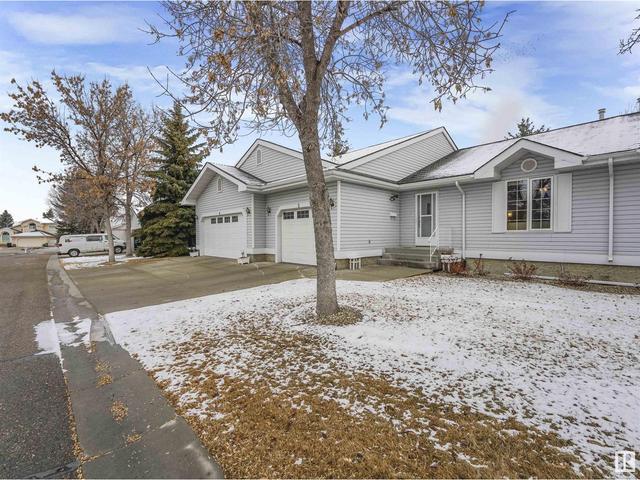 5 - 13217 155 Av Nw, House semidetached with 3 bedrooms, 2 bathrooms and 2 parking in Edmonton AB | Image 2