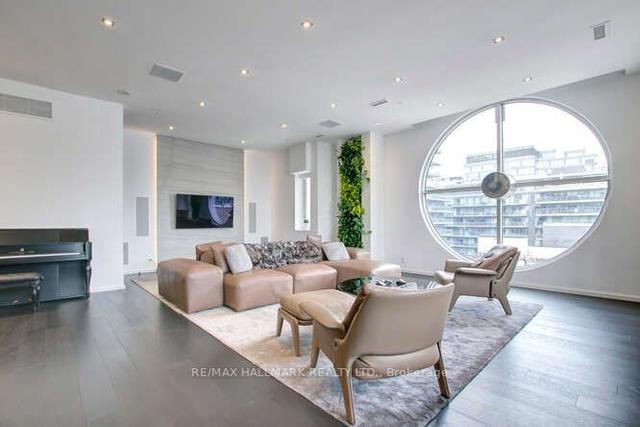 612 - 700 King St W, Condo with 2 bedrooms, 2 bathrooms and 1 parking in Toronto ON | Image 28