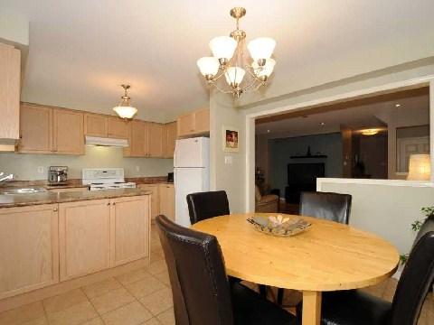 80 Argento Cres, House attached with 3 bedrooms, 3 bathrooms and 2 parking in Vaughan ON | Image 4