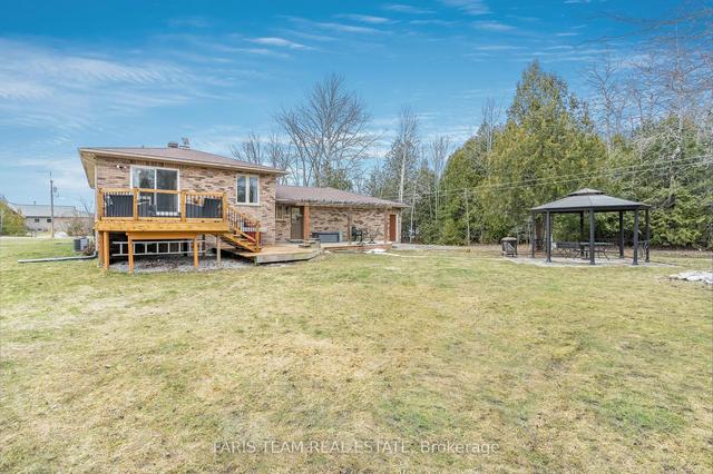 2241 Foxmead Rd, House detached with 2 bedrooms, 3 bathrooms and 16 parking in Oro Medonte ON | Image 18