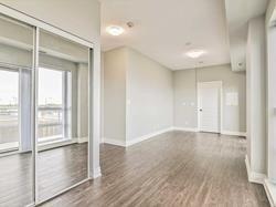 301 - 215 Queen St E, Condo with 0 bedrooms, 1 bathrooms and 1 parking in Brampton ON | Image 2