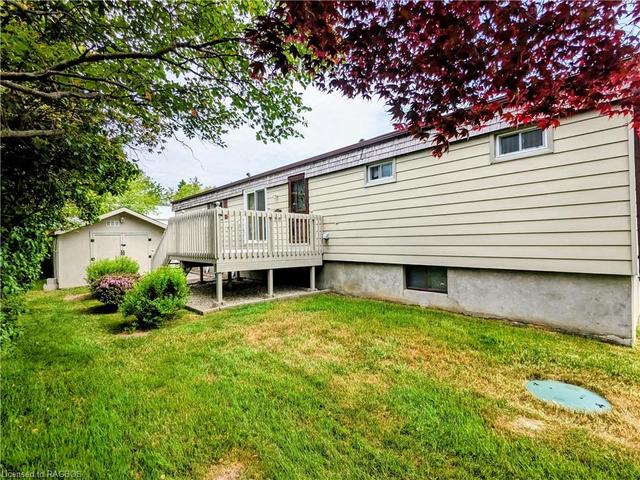 724 Campbell Avenue, House detached with 5 bedrooms, 2 bathrooms and null parking in Kincardine ON | Image 21