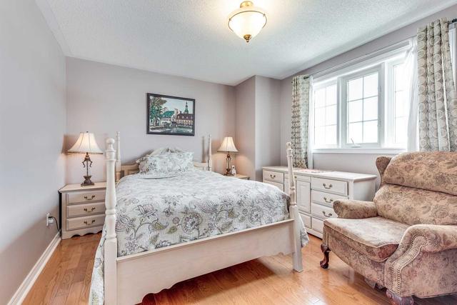 1517 Westbridge Way, House detached with 4 bedrooms, 4 bathrooms and 5 parking in Mississauga ON | Image 24