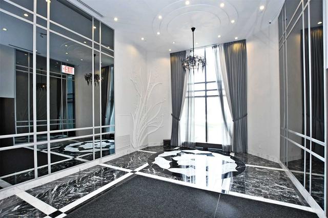 425 - 7608 Yonge St, Condo with 1 bedrooms, 1 bathrooms and 1 parking in Vaughan ON | Image 36