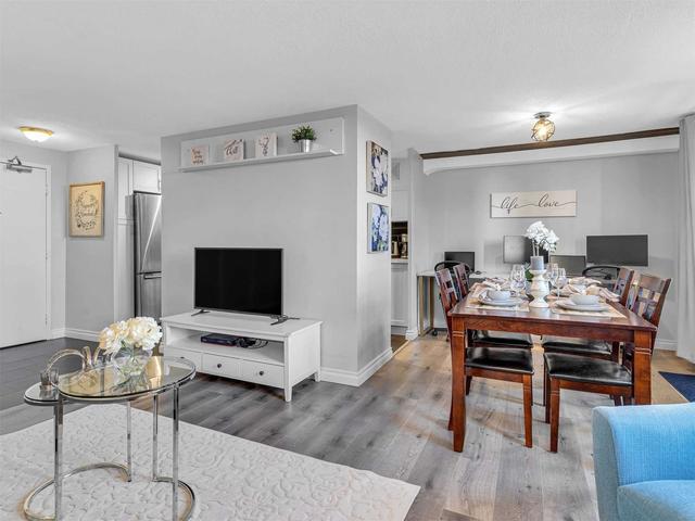 ph09 - 3120 Kirwin Ave, Condo with 2 bedrooms, 1 bathrooms and 1 parking in Mississauga ON | Image 9