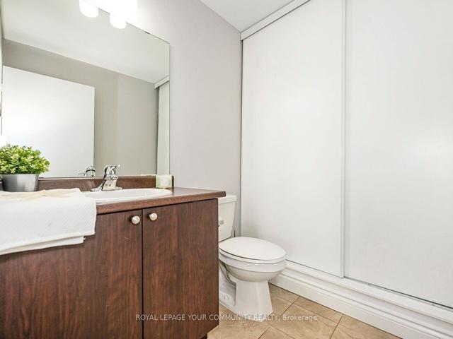 119 - 25 Richgrove Dr, Townhouse with 2 bedrooms, 2 bathrooms and 1 parking in Toronto ON | Image 5