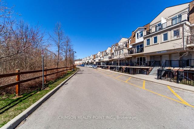 2017 - 3035 Finch Ave W, Townhouse with 3 bedrooms, 3 bathrooms and 1 parking in Toronto ON | Image 12