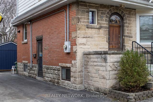 39 Ottawa St, House detached with 3 bedrooms, 1 bathrooms and 1 parking in Hamilton ON | Image 23