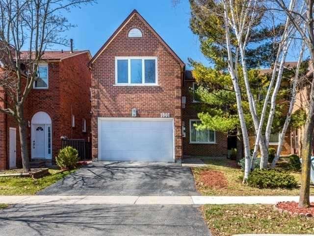 1001 Deer Run Crt, House detached with 4 bedrooms, 3 bathrooms and 2 parking in Mississauga ON | Image 1