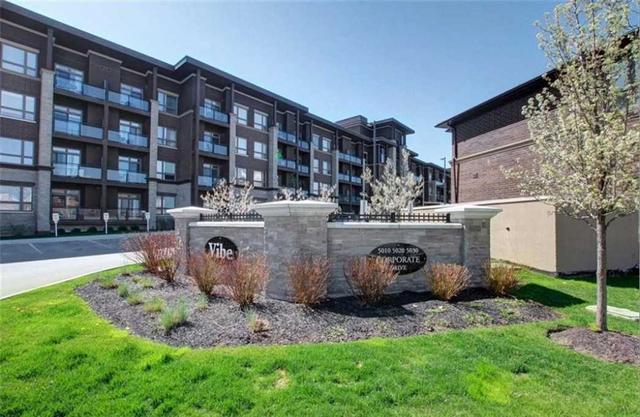 117 - 5010 Corporate Dr, Condo with 1 bedrooms, 1 bathrooms and 1 parking in Burlington ON | Card Image