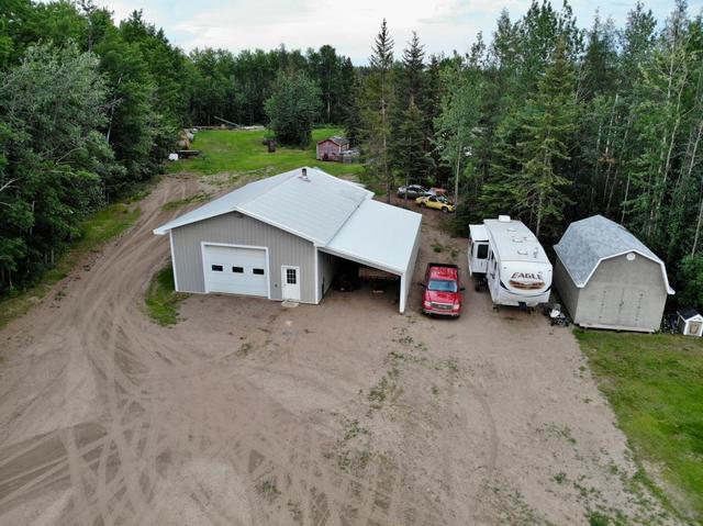 105307-a Rr 154, House detached with 7 bedrooms, 3 bathrooms and 20 parking in Mackenzie County AB | Image 5