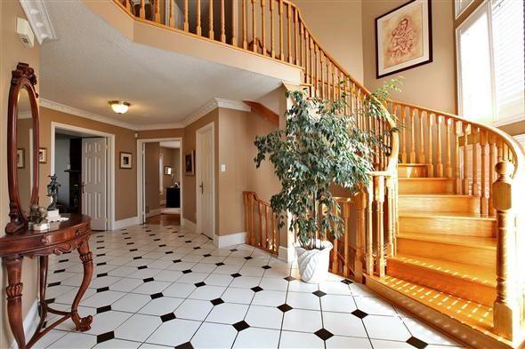 60 Fifth Ave, House detached with 4 bedrooms, 5 bathrooms and 4 parking in Vaughan ON | Image 2