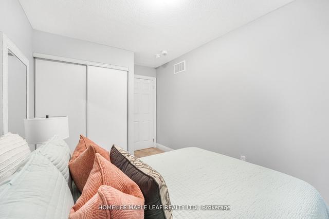 19 Prospect Way, House attached with 3 bedrooms, 3 bathrooms and 2 parking in Whitby ON | Image 8