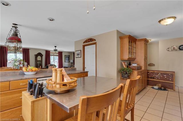 7604 County 2 Road, House detached with 4 bedrooms, 3 bathrooms and 14 parking in Greater Napanee ON | Image 24