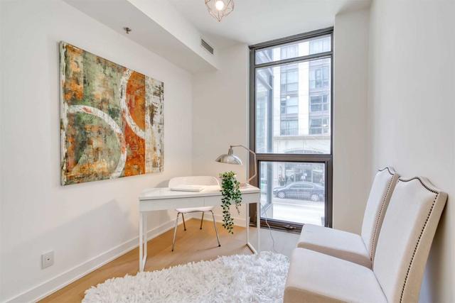 th19 - 15 Beverley St, Townhouse with 3 bedrooms, 3 bathrooms and 1 parking in Toronto ON | Image 10