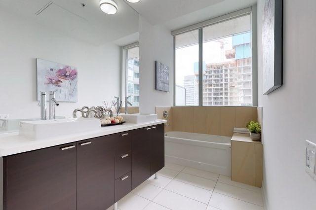 Lph3403 - 375 King St W, Condo with 2 bedrooms, 2 bathrooms and 2 parking in Toronto ON | Image 13