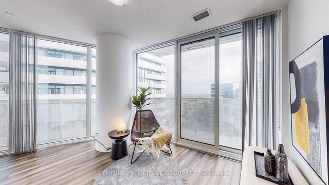 3907 - 100 Harbor St, Condo with 1 bedrooms, 1 bathrooms and 0 parking in Toronto ON | Image 12