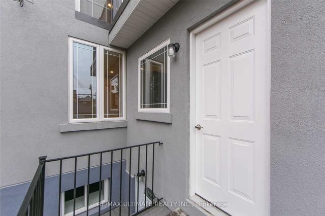 1 - 701 Dupont St, House semidetached with 2 bedrooms, 1 bathrooms and 0 parking in Toronto ON | Image 9