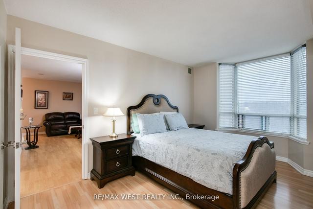 806 - 2088 Lawrence Ave, Condo with 2 bedrooms, 2 bathrooms and 1 parking in Toronto ON | Image 16