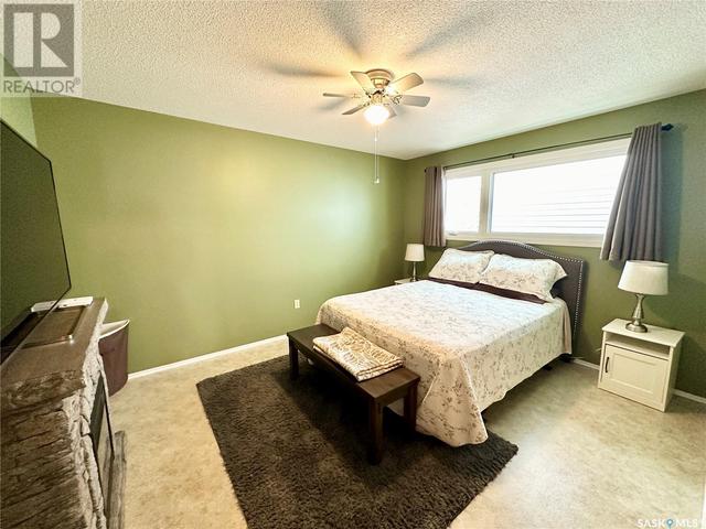 300 1st Street W, House detached with 4 bedrooms, 2 bathrooms and null parking in Meota SK | Image 9