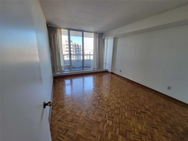 1601 - 1101 Steeles Ave W, Condo with 2 bedrooms, 2 bathrooms and 1 parking in Toronto ON | Image 15