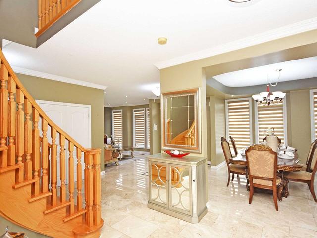 15 Blaketon Crt, House detached with 4 bedrooms, 5 bathrooms and 7 parking in Brampton ON | Image 38